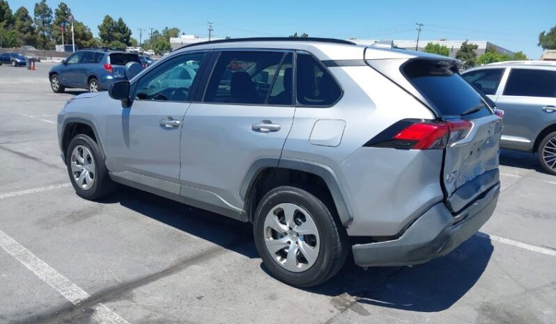 
								2019 Toyota Rav4 full									