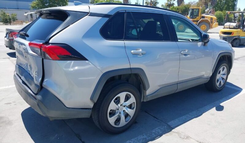 
								2019 Toyota Rav4 full									
