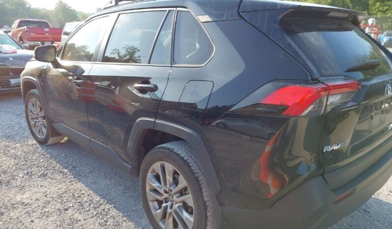 
								2024 Toyota Rav4 full									