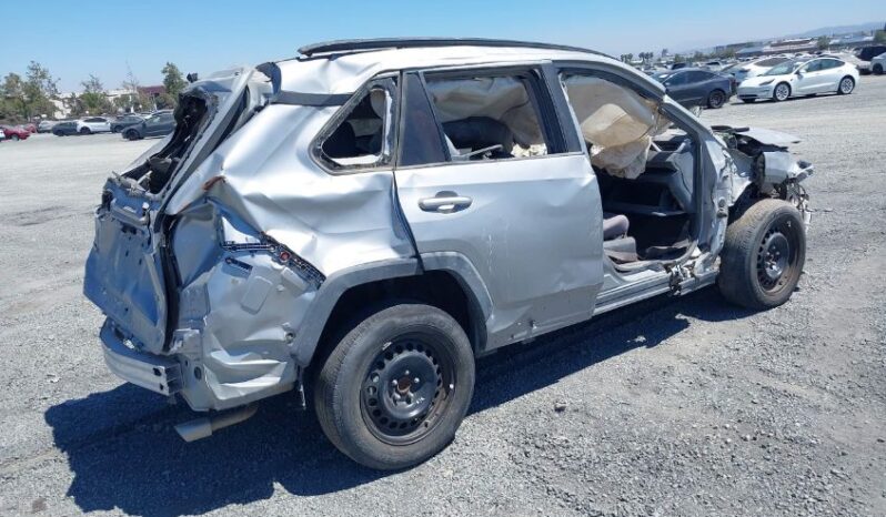 
								2021 Toyota Rav4 full									