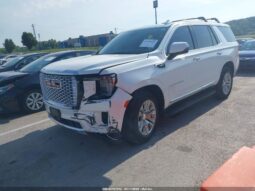 
										2022 Gmc Yukon full									