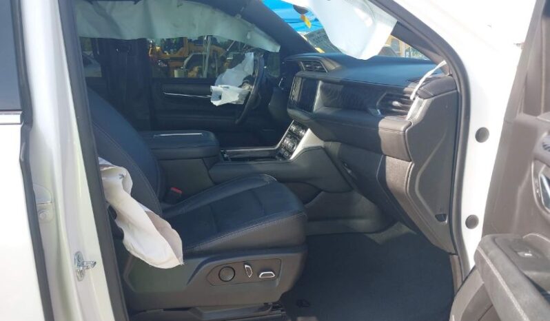 
								2022 Gmc Yukon full									