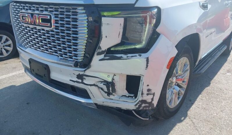 
								2022 Gmc Yukon full									