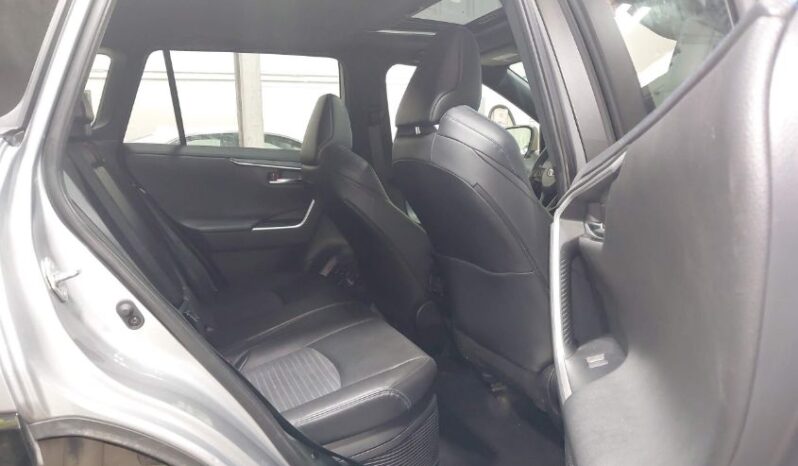 
								2022 Toyota Rav4 full									