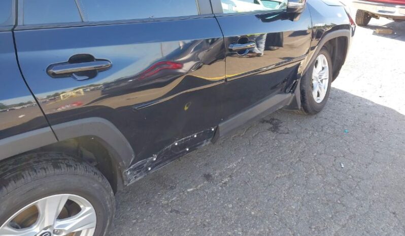 
								2019 Toyota Rav4 full									