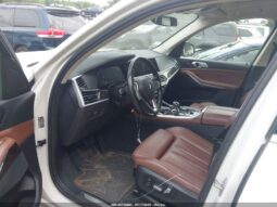 
										2020 BMW X7 full									
