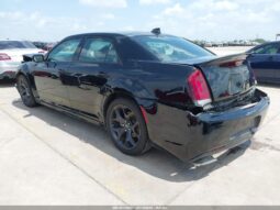 
										2021 Chrysler 300 full									