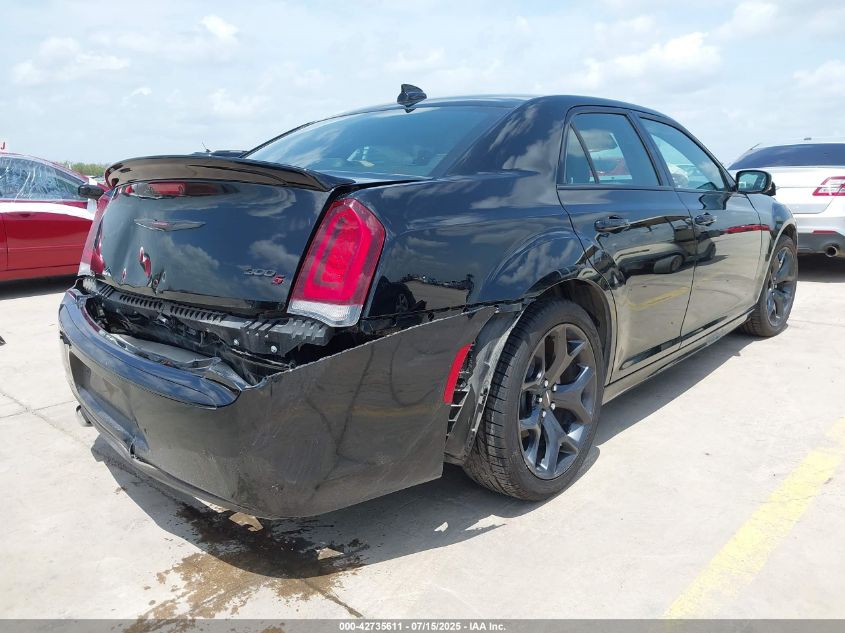 2021 Chrysler 300