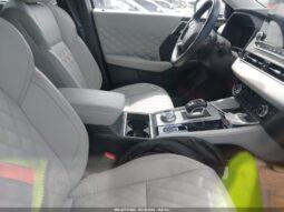 
										2023 Mitsubishi Outlander full									