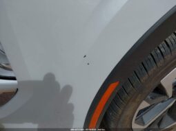 
										2023 Mitsubishi Outlander full									