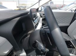 
										2023 Mitsubishi Outlander full									