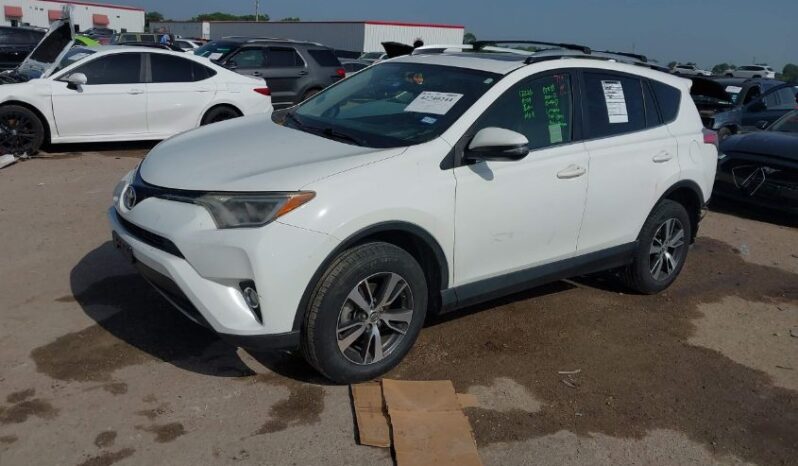 
								2016 Toyota Rav4 full									