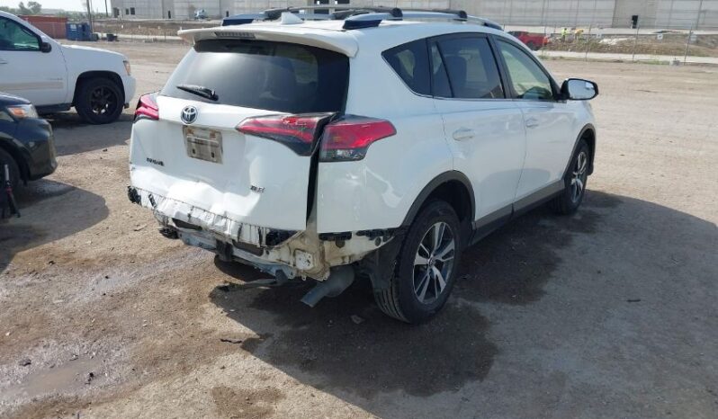 
								2016 Toyota Rav4 full									