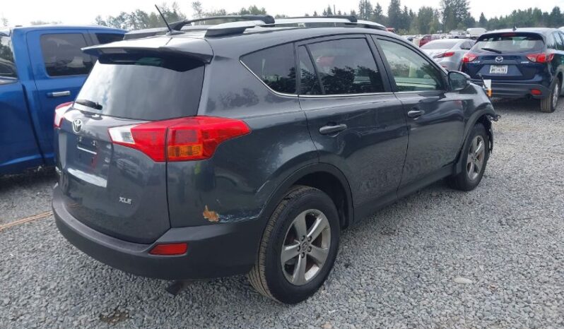 
								2015 Toyota Rav4 full									