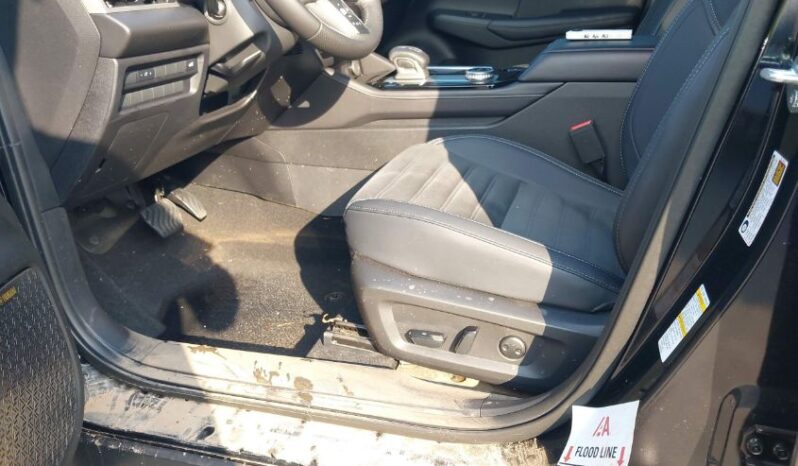 
								2025 Mitsubishi Outlander full									