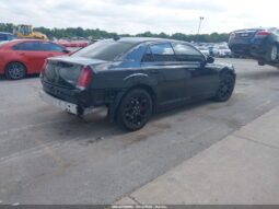 
										2016 Chrysler 300 full									