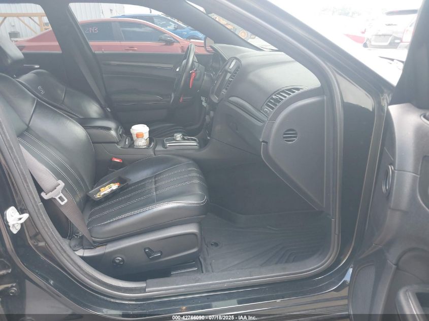 2016 Chrysler 300