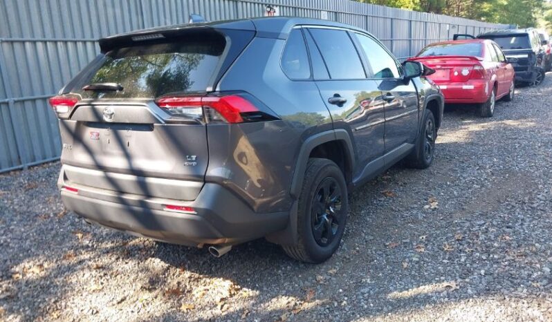 
								2022 Toyota Rav4 full									