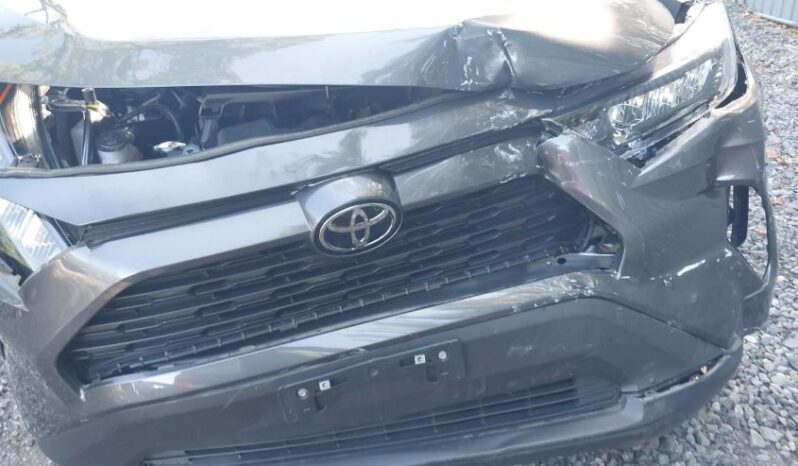 
								2022 Toyota Rav4 full									