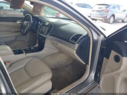 
										2014 Chrysler 300 full									