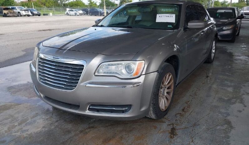 
								2014 Chrysler 300 full									