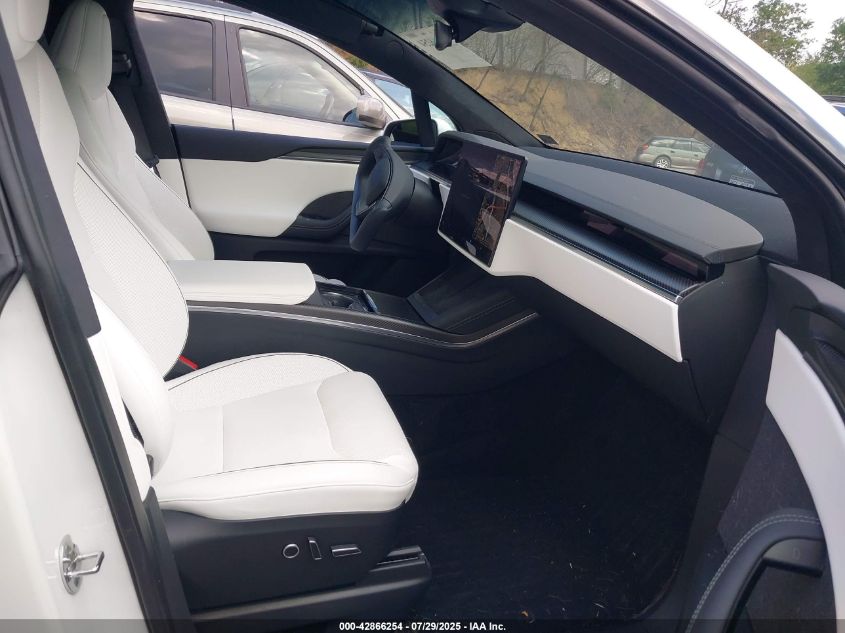 2022 Tesla Model x