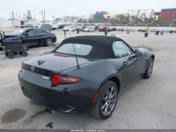 
										2020 Mazda Mx-5 miata full									