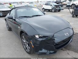 
										2020 Mazda Mx-5 miata full									