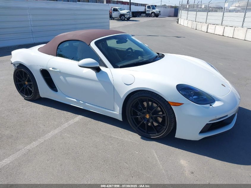 2022 Porsche Boxster