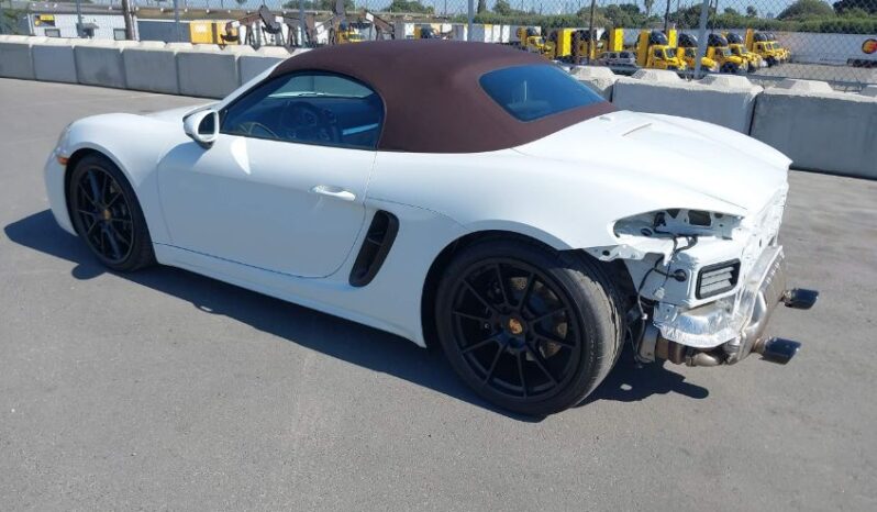 
								2022 Porsche Boxster full									