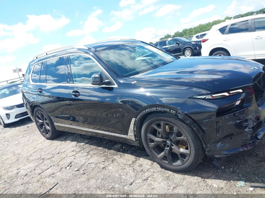 2023 BMW X7