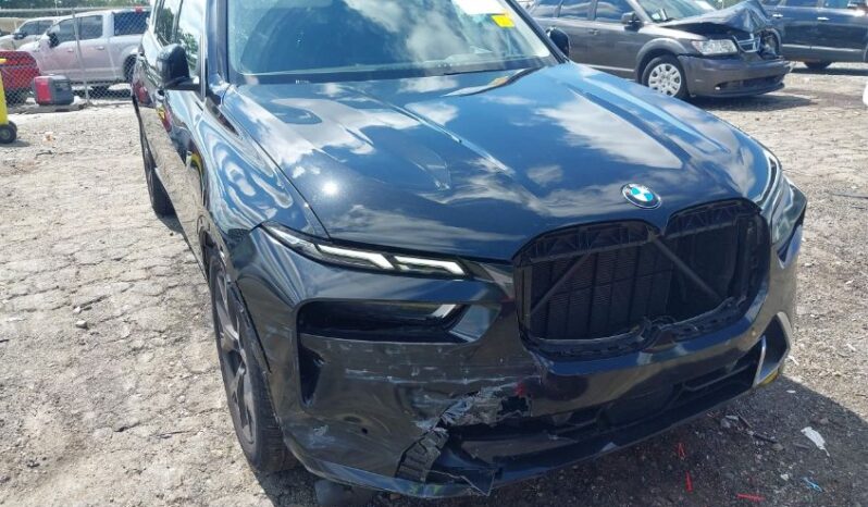 
								2023 BMW X7 full									