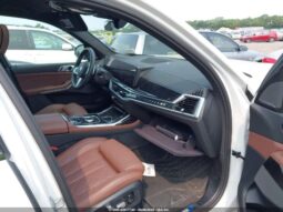 
										2025 BMW X7 full									