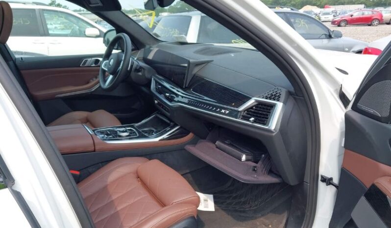 
								2025 BMW X7 full									