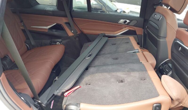 
								2025 BMW X7 full									