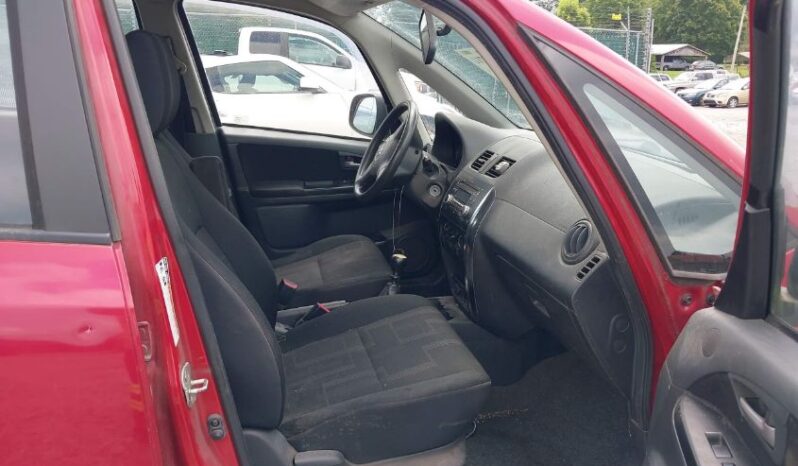 
								2012 Suzuki Sx4 full									