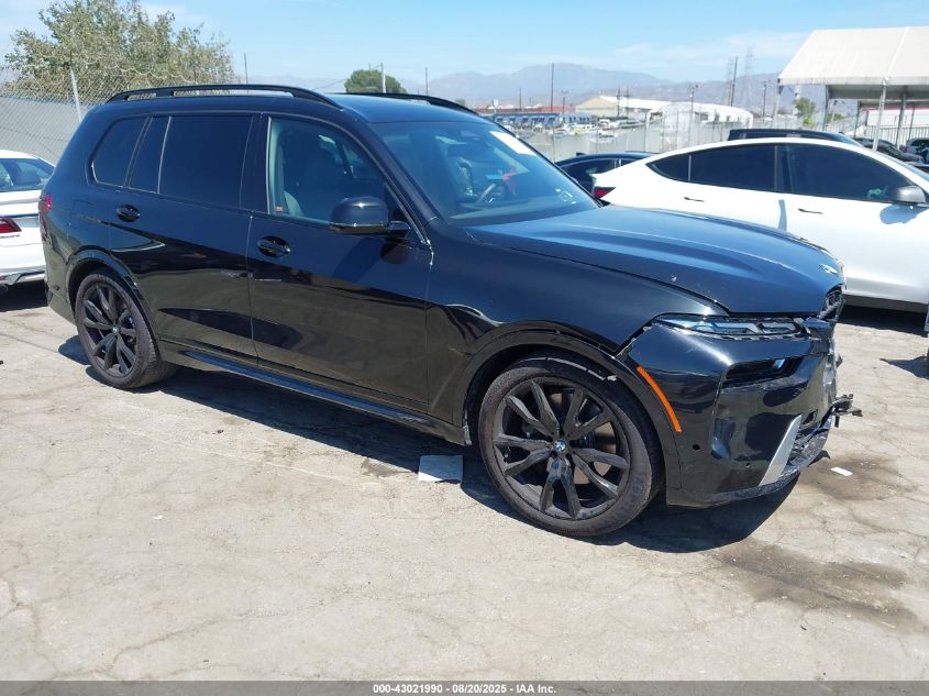 2025 BMW X7