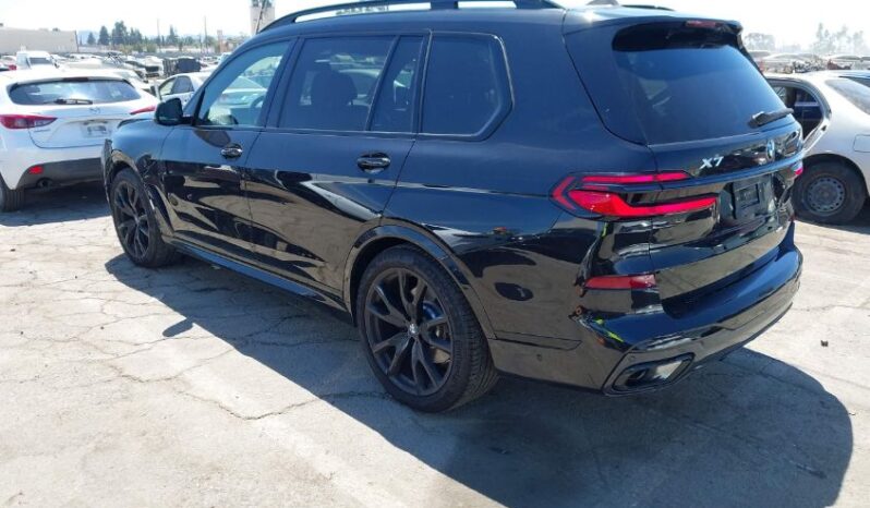 
								2025 BMW X7 full									