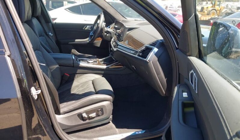 
								2025 BMW X7 full									