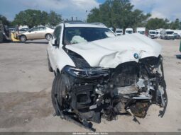 
										2020 BMW X7 full									