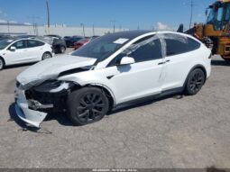 
										2022 Tesla Model x full									