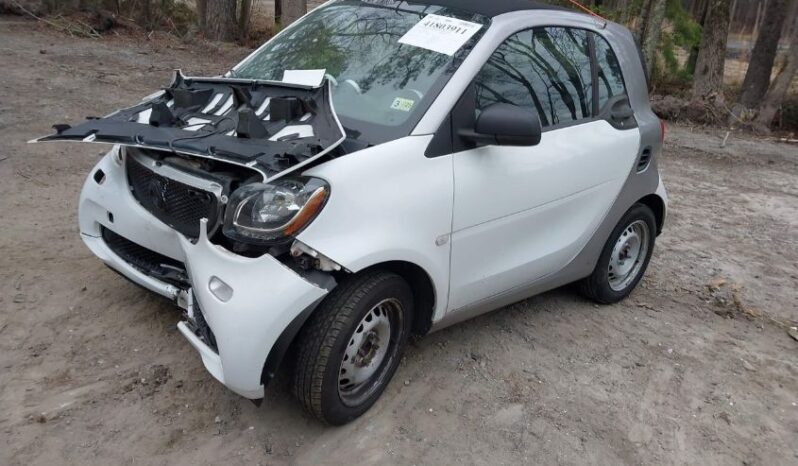 
								2017 Smart Fortwo full									