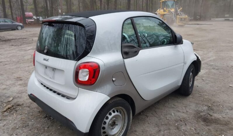 
								2017 Smart Fortwo full									