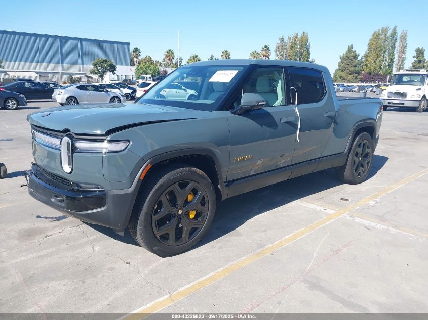 2025 Rivian R1t