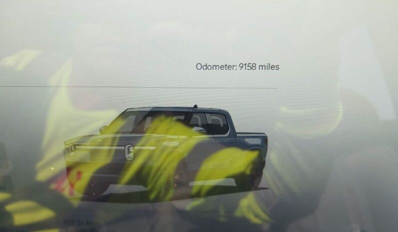 
								2025 Rivian R1t full									
