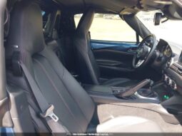 
										2019 Mazda Mx-5 miata full									