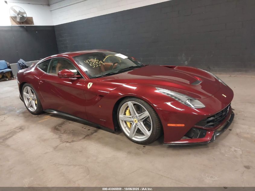 2015 Ferrari F12 berlinetta