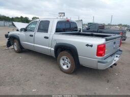 
										2008 Dodge Dakota full									