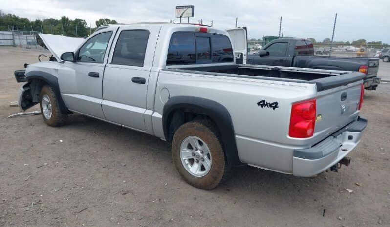 
								2008 Dodge Dakota full									