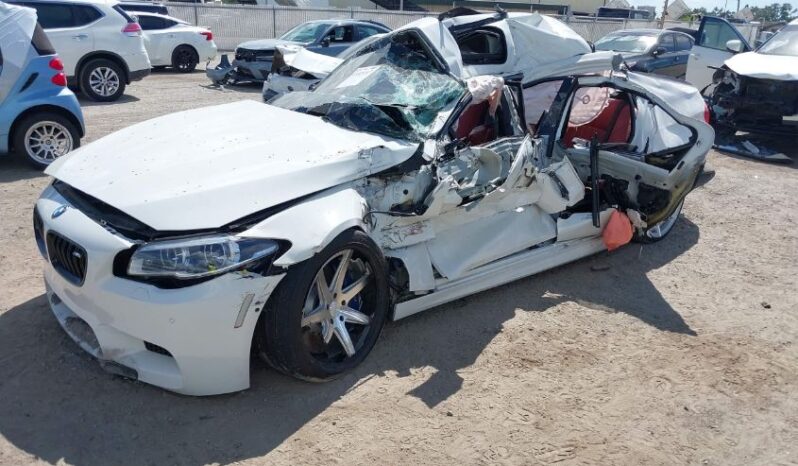
								2015 BMW M5 full									